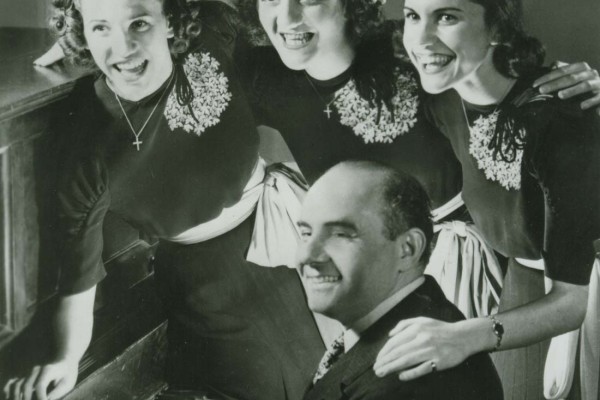 Summer Stock Part Two: Sholom Secunda and the Bay mir bistu shame