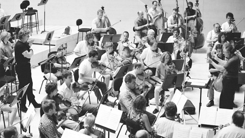 Jorge Mester, Matthew Kirchner & Members of the Barcelona Symphony